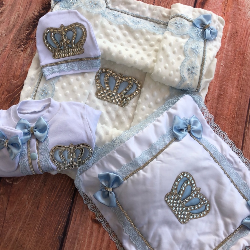 Baby boy take me home outfit